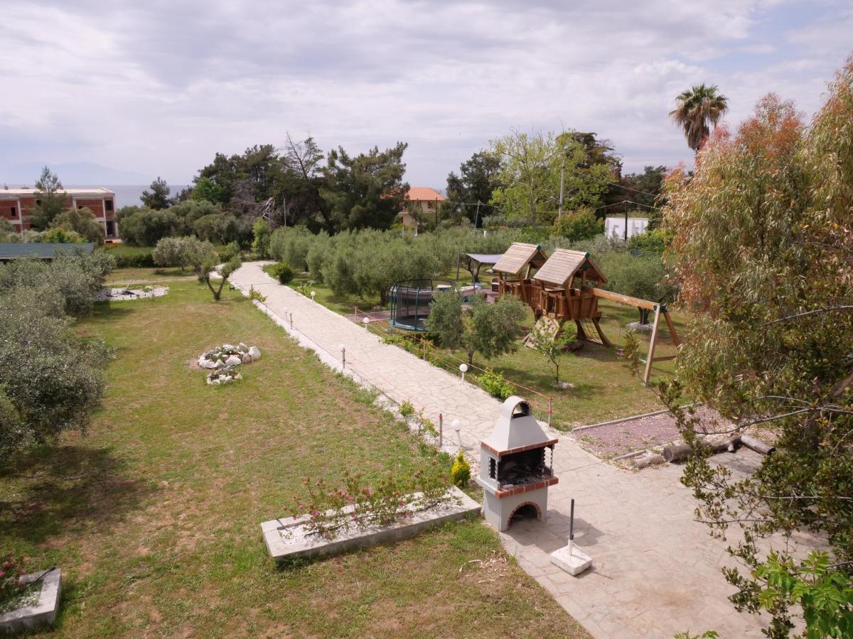 Agios Mamas Resort Nea Poteidaia Exteriör bild